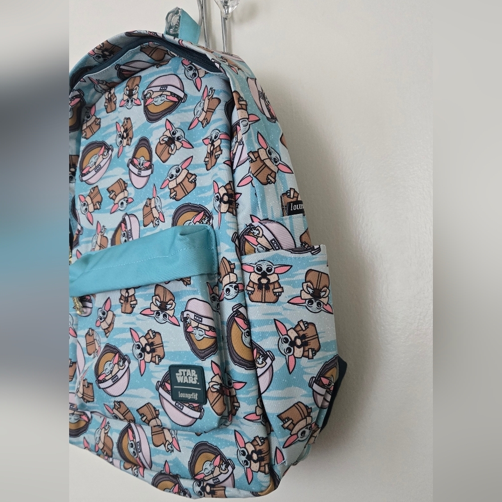 Star Wars Loungefly Baby Yoda Backpack NWOT - Picture 2 of 6